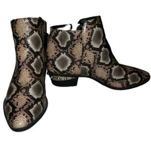 Circus By Sam Edelman Woimen's 7 Ankle Boots Taupe  Snake Print
